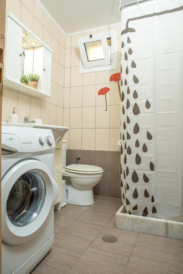 Warm Studio Apartment In Heraklion Eksteriør billede